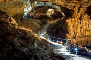 Vjetrenica Cave Tour Spirit Tours